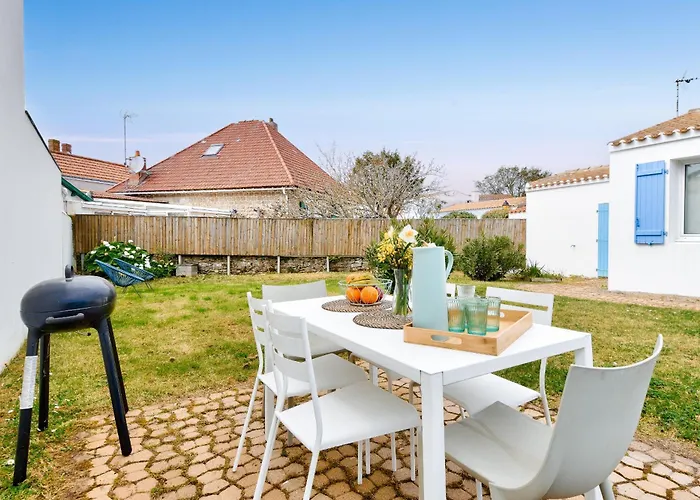 Maison Pour 6 - Jardin - Centre De Holiday home *